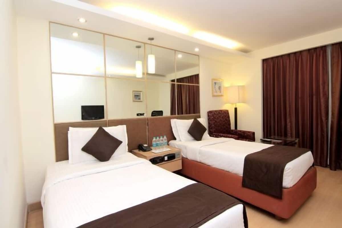 In-room safe, desk, laptop workspace, blackout curtains