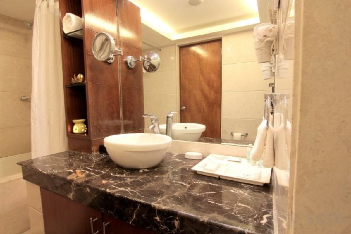 Executive King Room