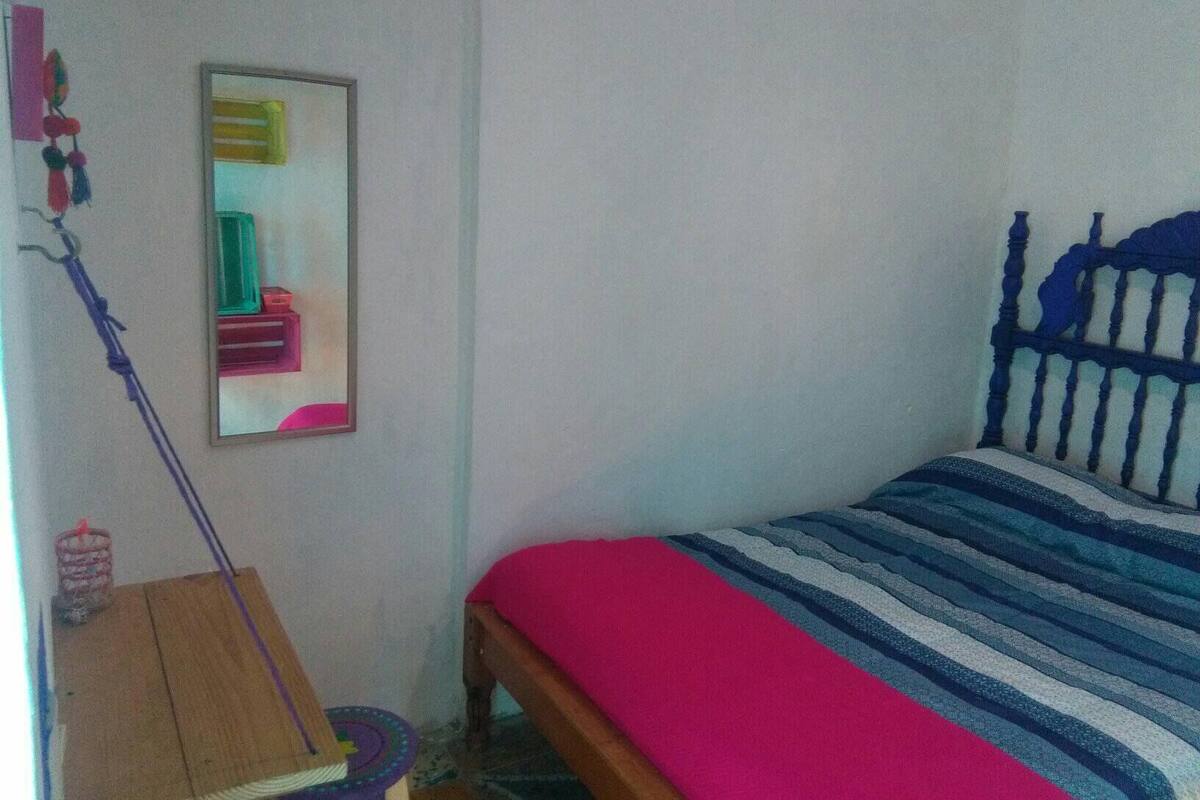 Double Room, 1 Double Bed | Individually decorated, individually furnished, desk, iron/ironing board