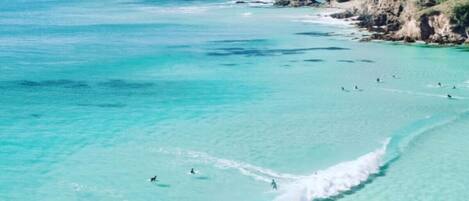 Beach nearby, sun-loungers, beach towels