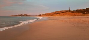 Perto da praia, toalhas de praia 