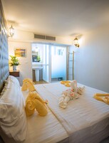 Minibar, sistema de insonorización y wifi gratis 