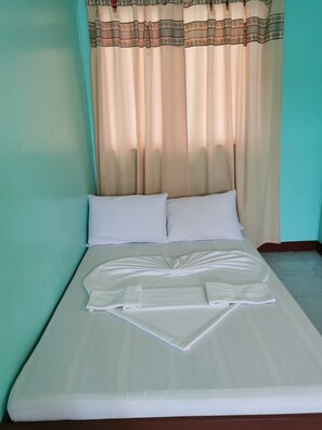 ห้องเบสิกดับเบิล, ระเบียง, วิวชายหาด | Wi-Fi ฟรี