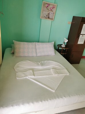Basic-Doppelzimmer, Balkon, Strandblick | Kostenloses WLAN