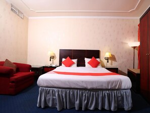 Bureau, fer et planche à repasser, Wi-Fi gratuit