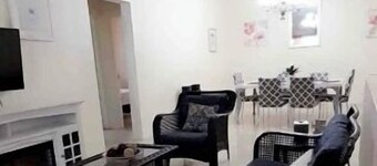 Spacious 2 bed one bath unit. 