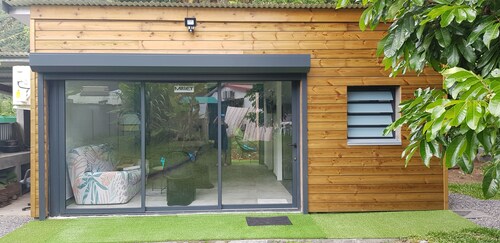 Charmant studio:<br>Au chant du coq