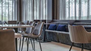 Desayuno buffet incluido todos los días