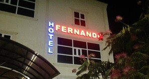 Exterior - Fernando (Bukhara)