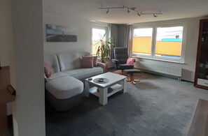 Imagen sin descripción, 3 de 17, botón