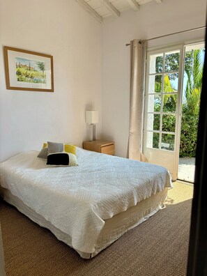 5 bedrooms, iron/ironing board, travel cot, free WiFi - Panoramic sea view villa La Croix Valmer Peninsula of Saint Tropez (La Croix-Valmer)