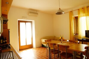 Departamento, 2 habitaciones | Cocina privada