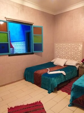 Triple Room | Individually decorated, laptop workspace, blackout curtains - Tiflout Agnau (Marrakech)