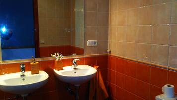 Handdoeken, toiletpapier