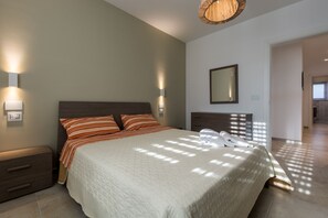 4 camere, ferro/asse da stiro, Wi-Fi, lenzuola