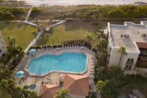 Unclassified image, 5 of 50, button