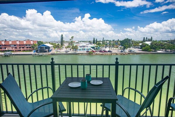 Unclassified image, 1 of 50, button