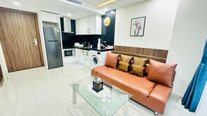 Interior - Luxury Apartment B2 in Grand Avenue, Central Pattaya, by Pattaya City Estates (Pattaya City)