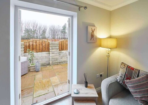 Host & Stay | Lowcross Cottage