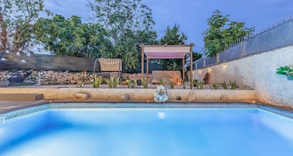 Casa Leona Istriana, stylishly renovated stone house with historical charm