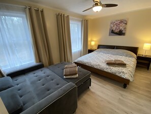 6 Schlafzimmer, WLAN, Bettwäsche