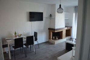 Dining - modern, newly renovated apartment in Cabo Roig, beach within walking distance (Orihuela)