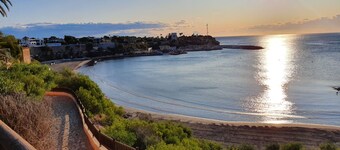 modern, newly renovated apartment in Cabo Roig, beach within walking distance