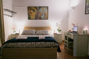 Double or Twin Room | Free WiFi