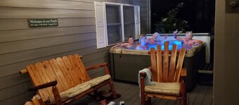 Maggie Valley Mountain View Suite & Spa