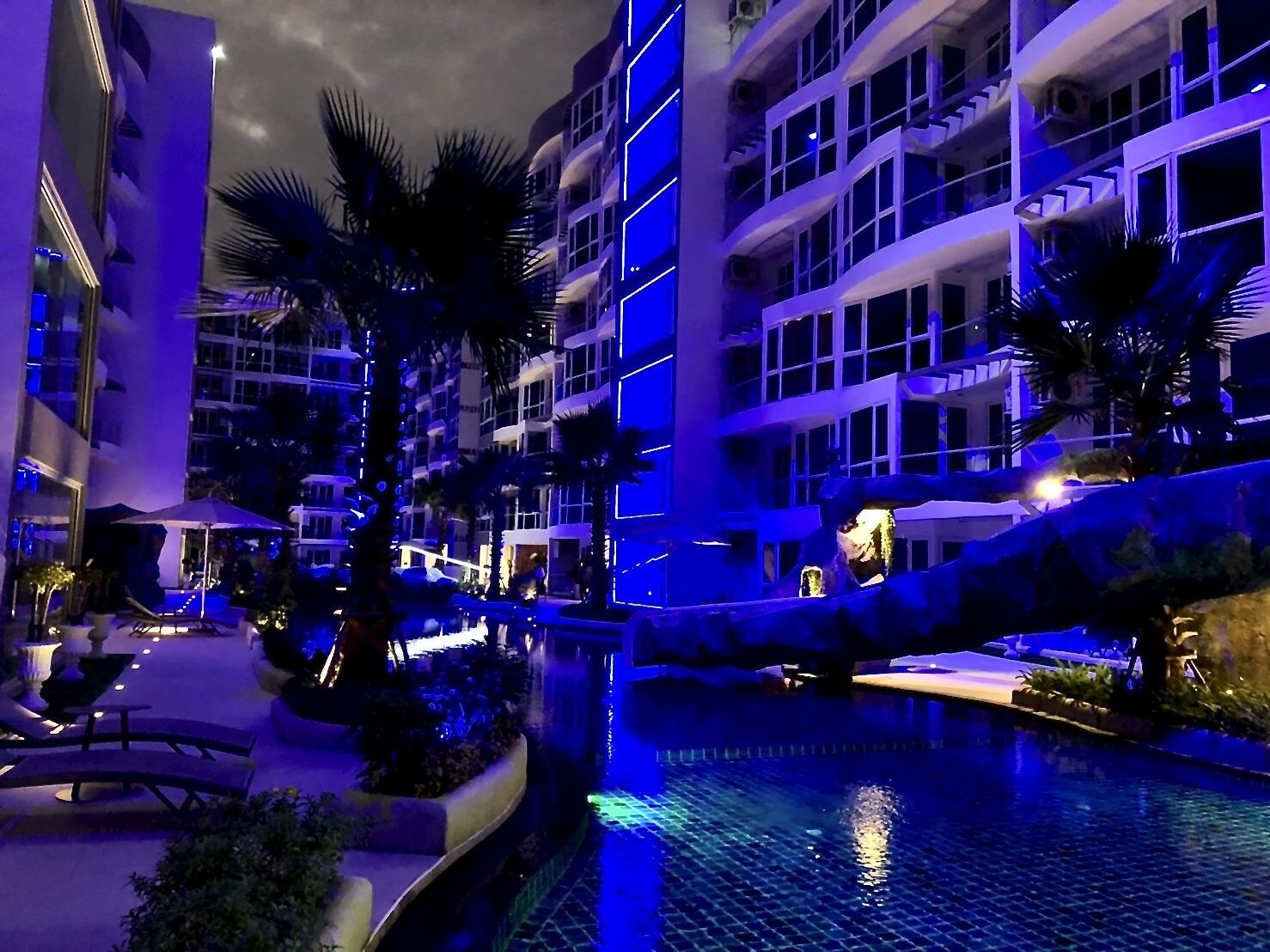 Front of property - evening/night