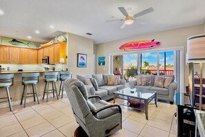 テレビ、書斎 / ワークスペース