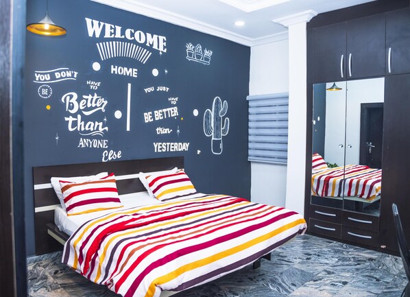 豪華客房 | 書桌、免費 Wi-Fi、床單