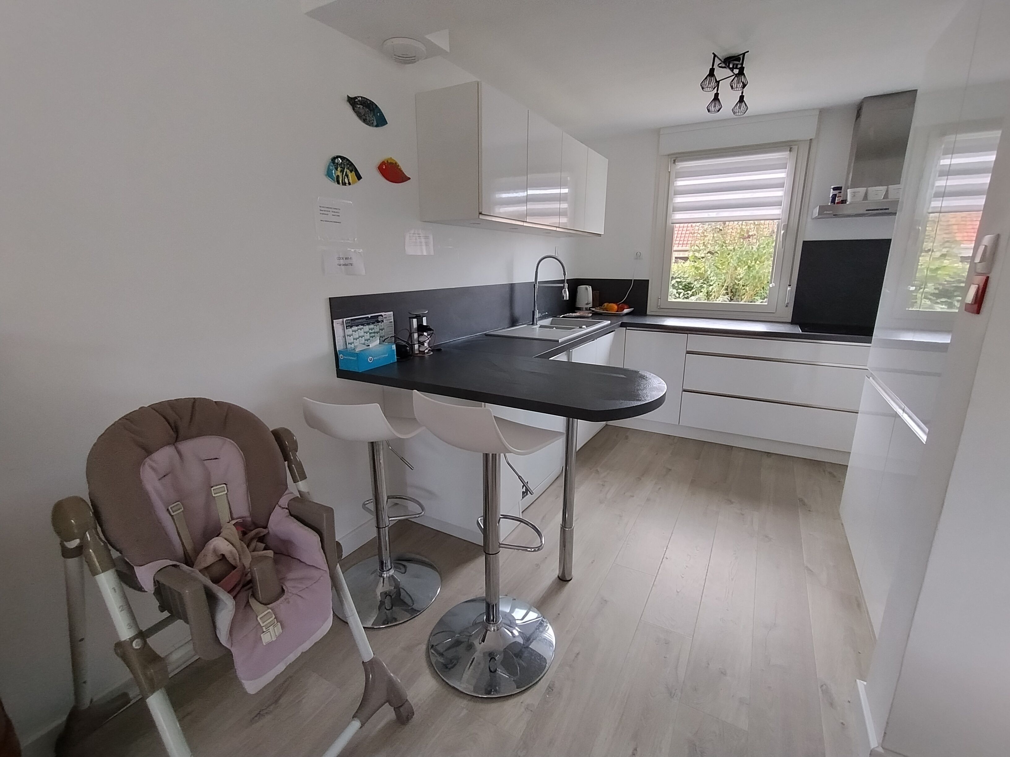 冰箱、微波炉、烤箱、炉灶