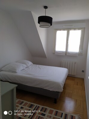 5 habitaciones y wifi gratis