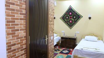 Soundproofing, free WiFi