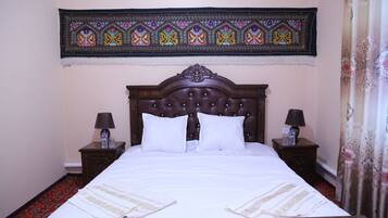 Double Room | Soundproofing, free WiFi