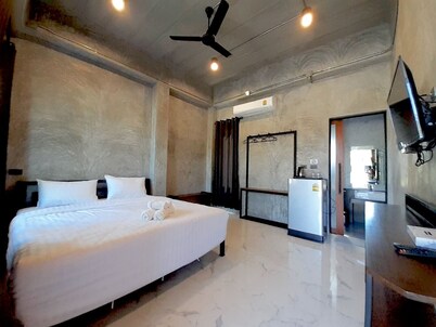 Baan Kampu Resort