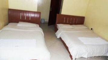 Bureau, Wi-Fi gratuit, draps fournis