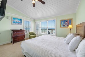 10 bedrooms, iron/ironing board, free WiFi, bed sheets - 🥳 Early Bird Sale! 🥰 Beach Axis. Fab beachfront 10BR duplex. Sleeps 36. Pool! Location! (Gulf Shores)