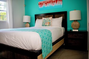 2 bedrooms, in-room safe, iron/ironing board, travel crib - Hopewell Villa w/Pool & walk to Grace Bay beach 🏖  (Providenciales)
