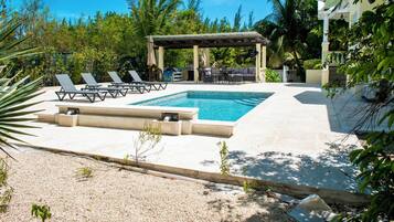 Alberca al aire libre