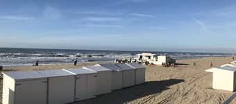 Charmant appartement de luxe rénové avec vue mer