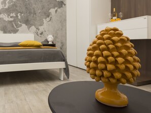 1 bedroom, in-room safe, free WiFi, bed sheets