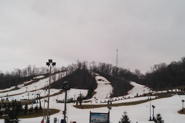 Snow and ski sports