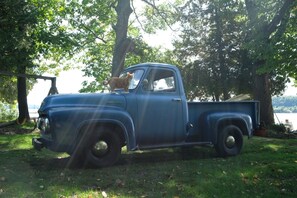 Property grounds - Robertson's Cottages; Door County Waterfront Resort/Woodland Home, Dog Friendly (Sturgeon Bay)