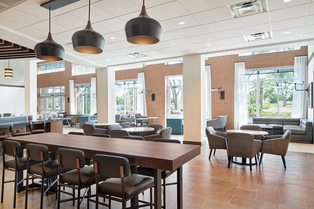 Hyatt Place Melbourne / Palm Bay / I-95