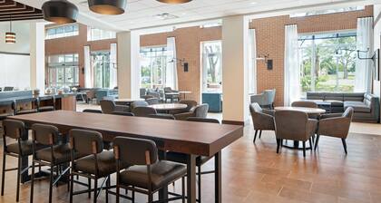 Hyatt Place Melbourne / Palm Bay / I-95