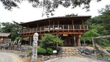 Camera (F Windsor 2) | Terrazza/patio