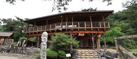 Chambre (F Windsor 2) | Terrasse/Patio