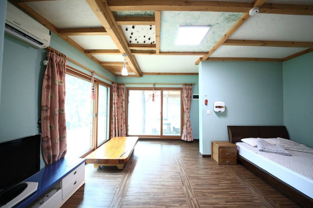 Zimmer (I Windsor 5)
